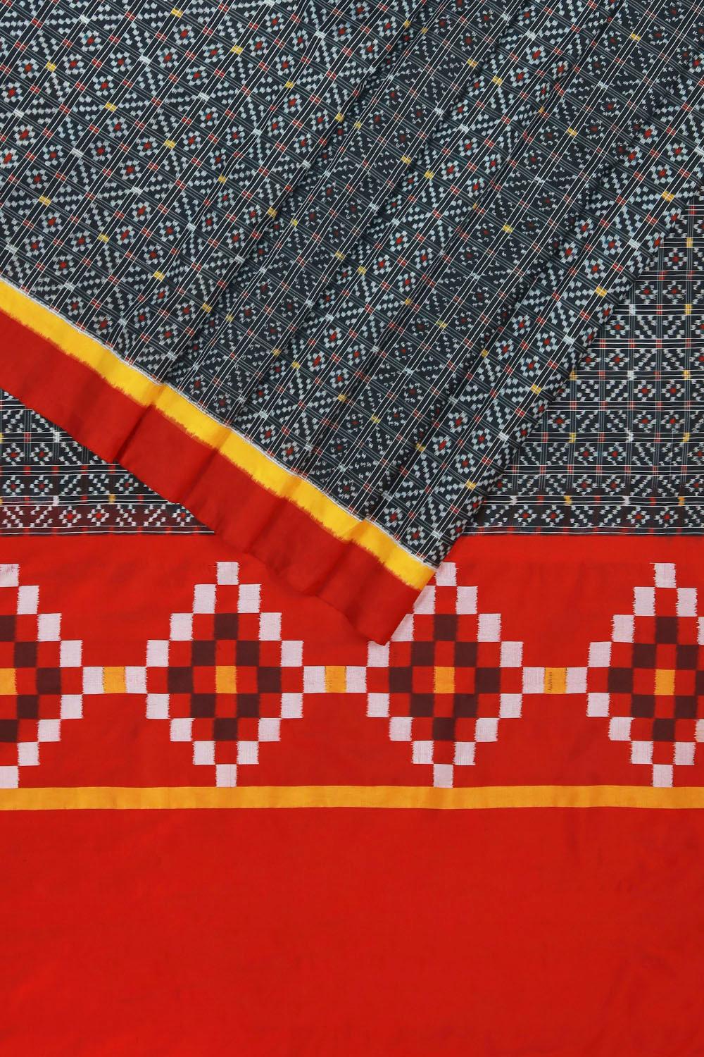 Black Pochampalli Pure Silk Ikat Saree